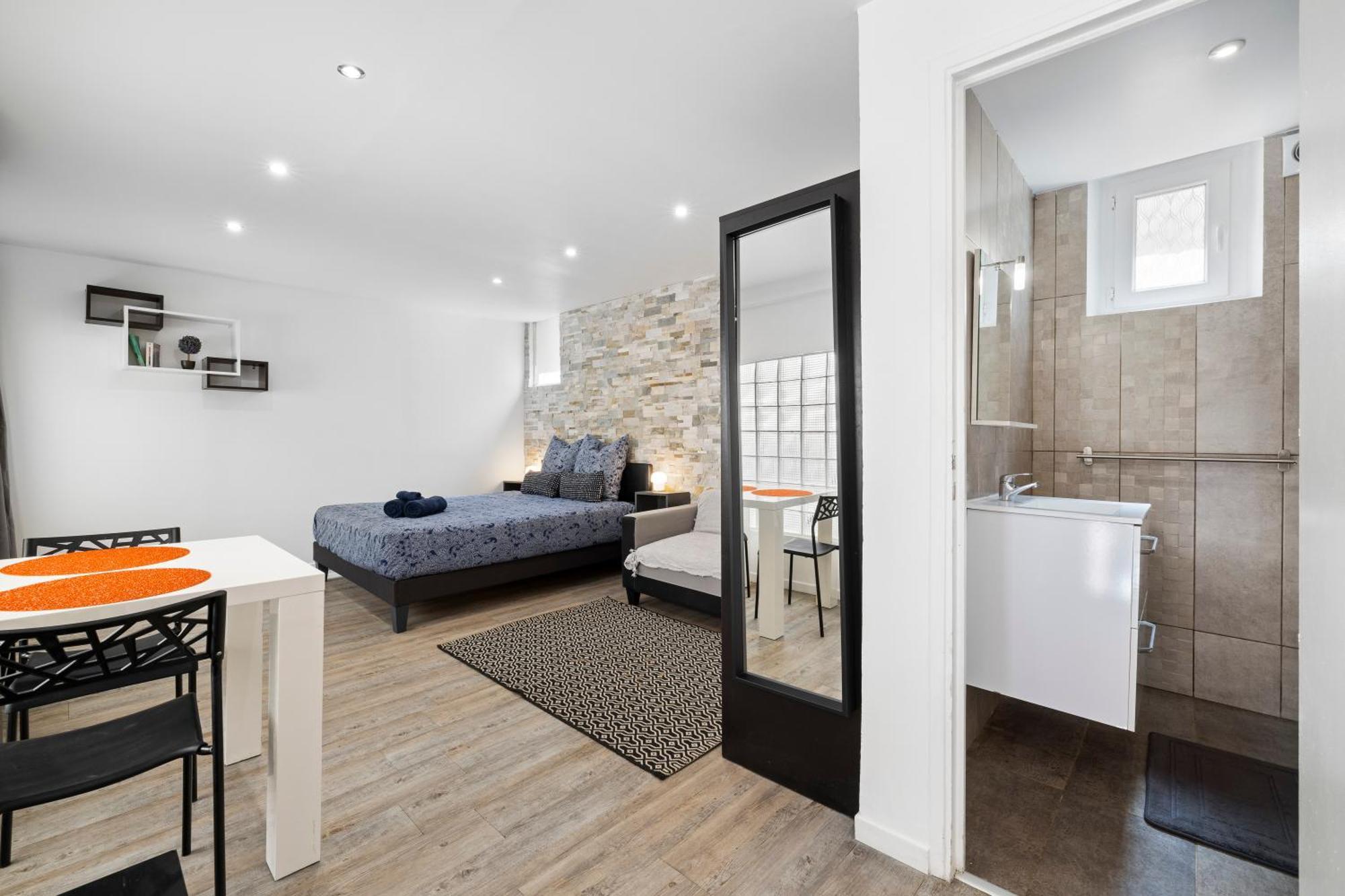 Renting - Penchienatti - Cosy Loft Industrial Style Apartment *